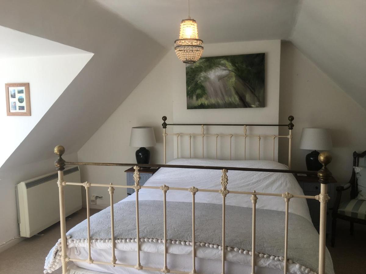 The Thatched Cottage Труро Екстер'єр фото